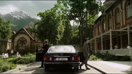 Stockbroker Travels to a Wellness Center Only to Find Himself Stuck in Their Miraculous Treatments