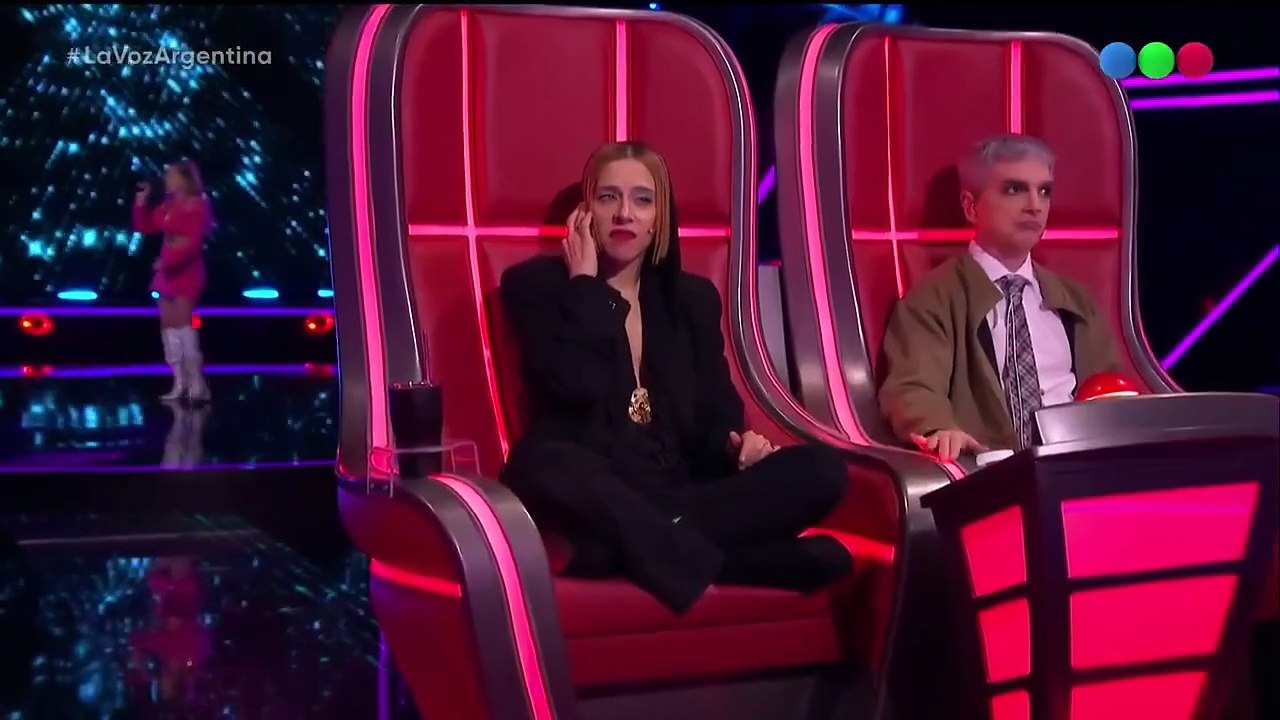 Duro cruce entre Luck Ra y Soledad Pastorutti en La Voz Argentina por una participante