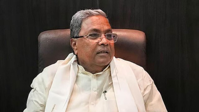 100 ಶಾಸಕರ ಶಕ್ತಿ ರಹಸ್ಯ: ಡಿಕೆಶಿ ಜಾತಕದಲ್ಲಿದ್ಯಂತೆ ಸಿಎಂ ಯೋಗ.. ರಾಜ ಸಿಂಹಾಸನ ಭಾಗ್ಯ!