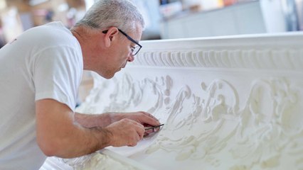 Secrets d'atelier : l'art monumental du plâtre décoratif chez Staff Décor