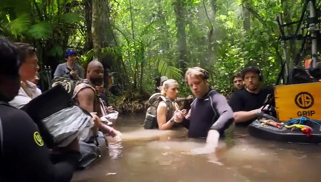 Jurassic World Rebirth | Featurette: Bringing Dinosaurs Back To Life