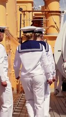 الملكة ماري تكسر القواعد وتعتمد أحدث صيحة لصيف 2025