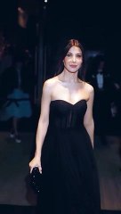 نانسي عجرم تتلألأ كأميرة في نيويورك بإطلالة لبنانية ومجوهرات Tiffany & Co