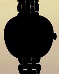 ساعة "سيكستي" من بياجيه: أيقونة هندسية تضيء عالم الساعات الفاخرة في "واتشز أند ووندرز"