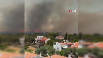 İzmir’in Çeşme ilçesinde orman yangını