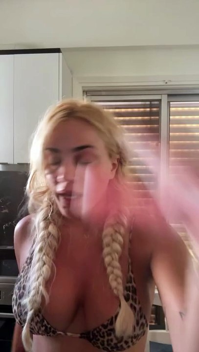 Κόνι Μεταξά: Η απίστευτη αποκάλυψη της στο Instagram - «Το κάνει κανένας άλλος αυτό;»