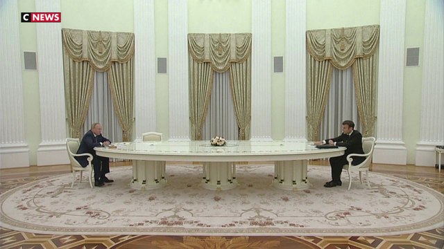 Emmanuel Macron et Vladimir Poutine ont échangé par téléphone pour la première fois en trois ans