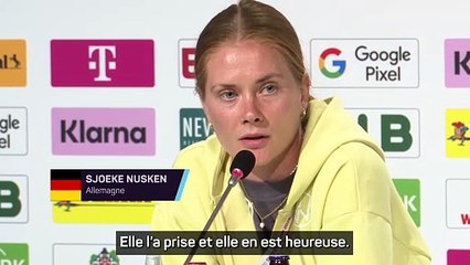 Sjoeke Nusken soutient Millie Bright après sa pause internationale
