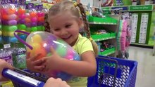 Diana with Mommy doing shopping in a toy store Funny video for kids and toddlers