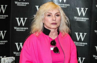Debbie Harry califica la cirugía estética de necesaria para su carrera