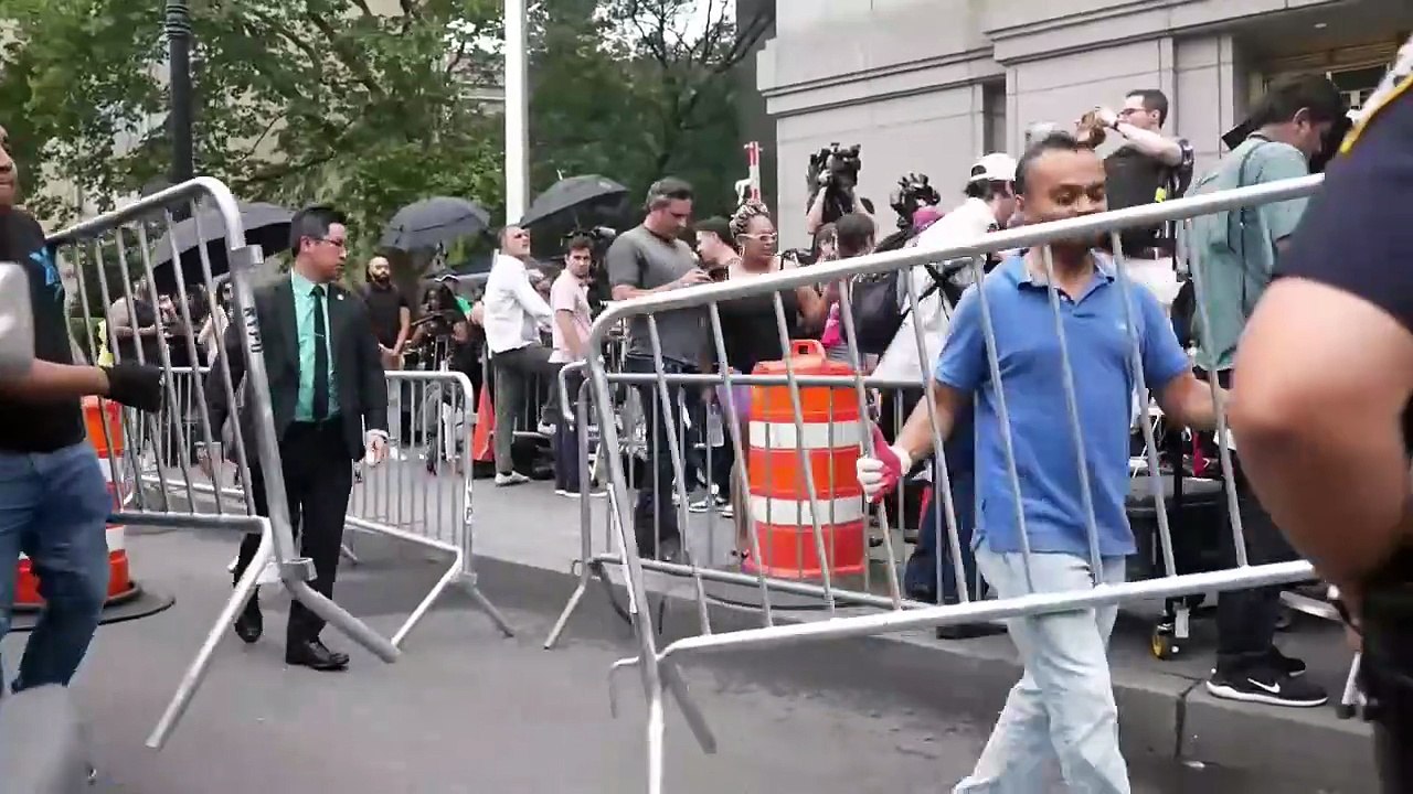 Sean 'Diddy' Combs es exonerado de principales cargos y se libra de la cadena perpetua