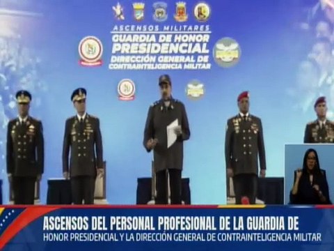 Presidente Maduro felicitó a los más de 14 mil profesionales de la FANB por sus ascensos