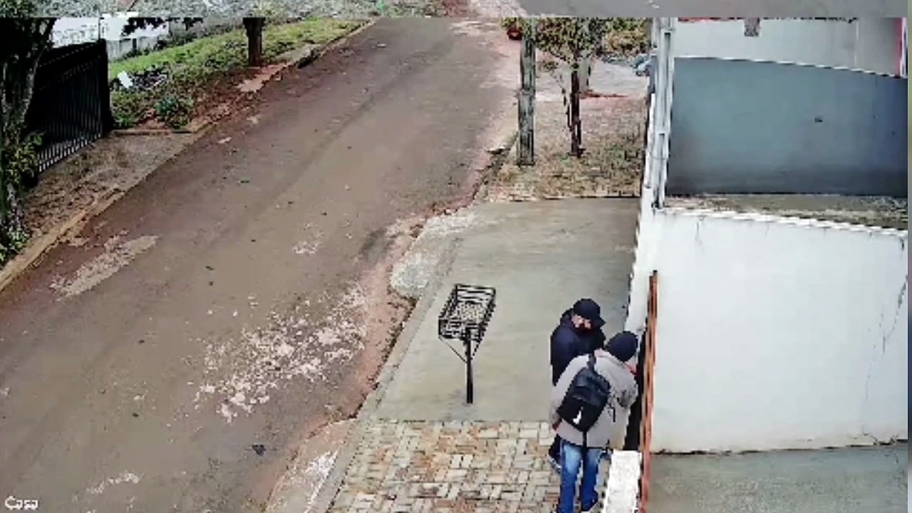 Ladrões invadem casa e furtam em plena luz do dia em Apucarana