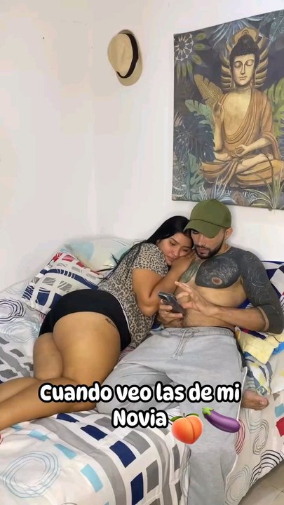 A very hot 🥵🥵 couple and big presher to cum🥵🥰🥰