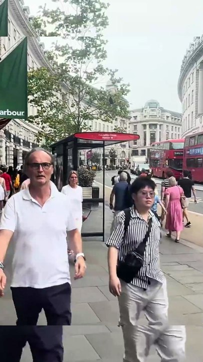 🇬🇧 No commentary, just pure London 4k vibes 🎧🚶
