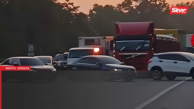 Pemilik tiga kereta halang laluan di lebuh raya dicari