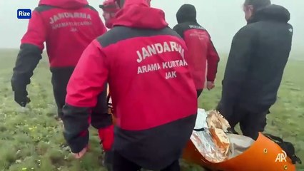 Kaçkar Dağları'nın zirvesinde düşen uçağın enkazına ulaşıldı