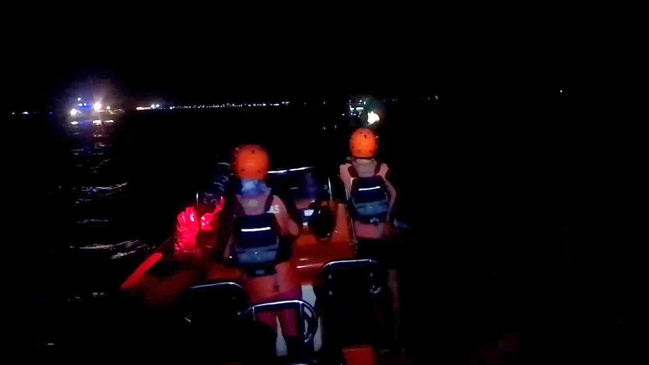 Tote und Vermisste nach Fährunglück nahe Bali