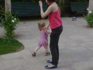 Tom danse avec Louise