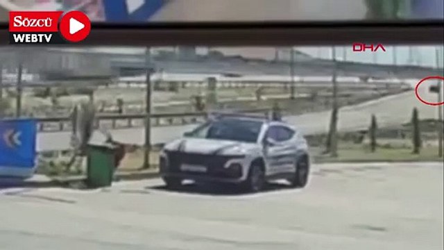 Ters yöne giren otomobille kamyonun çarpıştığı kaza kamerada