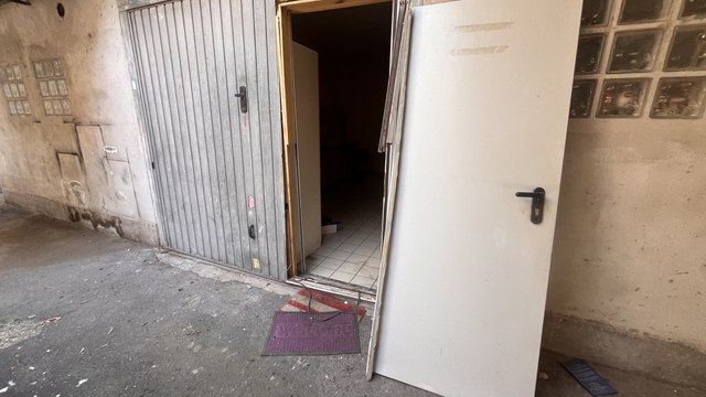 Distributore di benzina esplode al Prenestino: la devastazione tra i palazzi di via Balzani