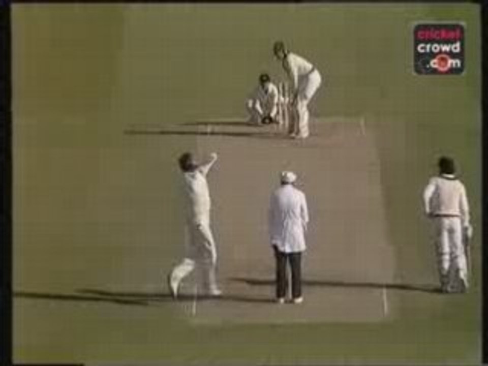 89 Eng Aus ODI_to_DivX_clip0