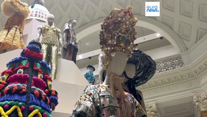 Dolce & Gabbana presenta en Roma la exposición 'Del corazón a las manos'