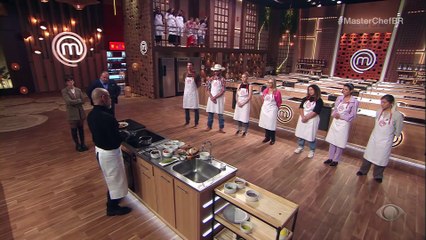 Fogaça dá aula de copa-lombo no MasterChef