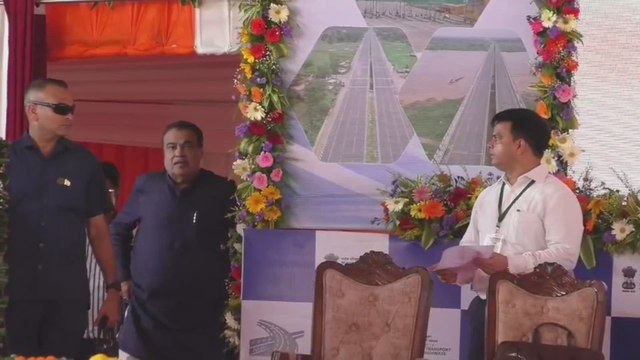 Garhwa (Jharkhand): Nitin Gadkari (Union Minister) reaches At Garhwa Jharkhand/Visuals/Speech