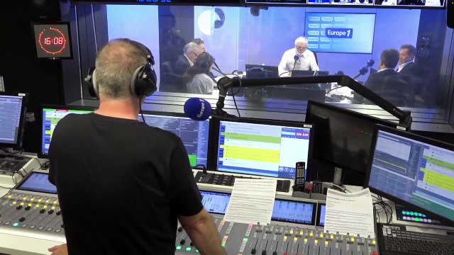 Pascal Praud et vous - Retour d'Intervilles : «J'avais peur des vachettes et j'essayais de me cacher derrière Jean-Pierre Foucault», affirme Fabrice