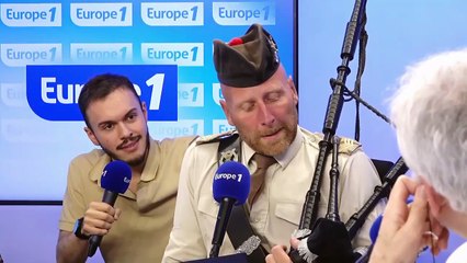 «Ça fait rêver» : Quand Monsieur Boobook permet à Pascal Praud de s'essayer à la cornemuse