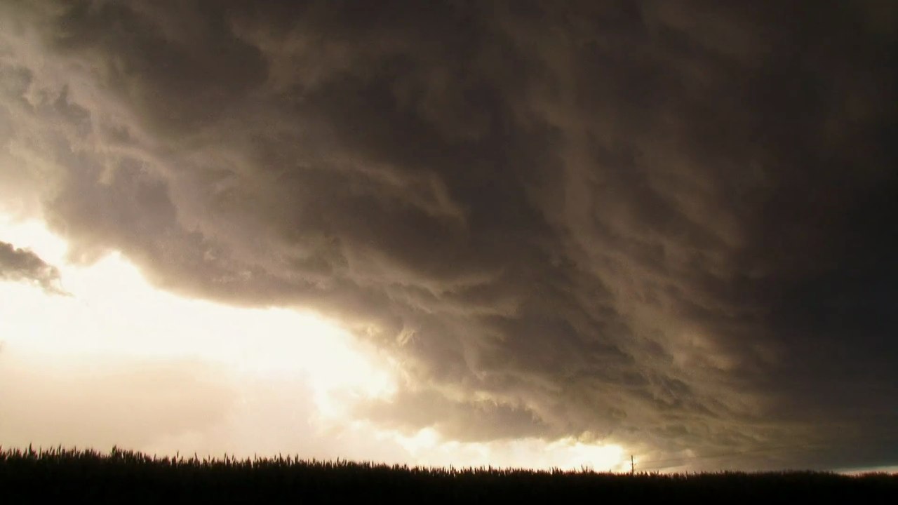 Storm Chasers Season 5 Episode 2 "Storms Over St. Louis"