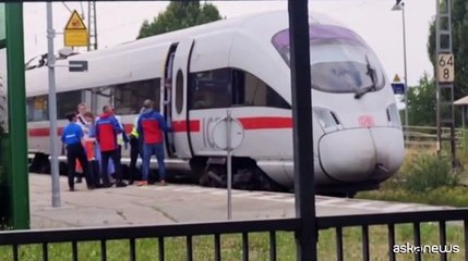 Assalto sul treno, quattro feriti con l'ascia in Germania
