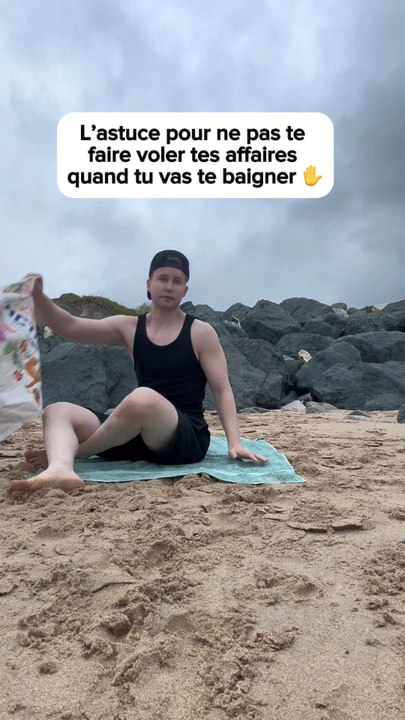 L’astuce pour ne pas te faire voler tes affaires quand tu vas te baigner 🏖️