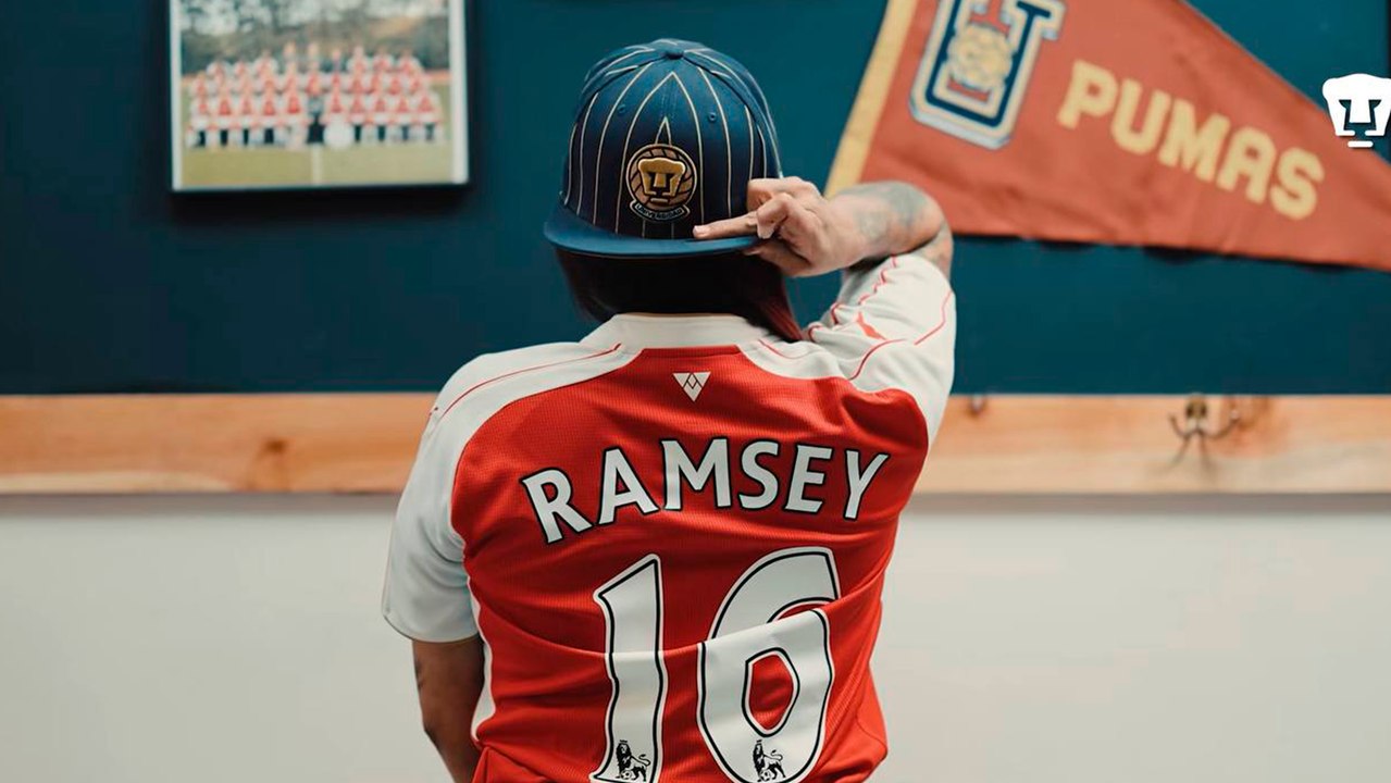 Pumas le da la bienvenida oficial a Aaron Ramsey como refuerzo para el Apertura 2025