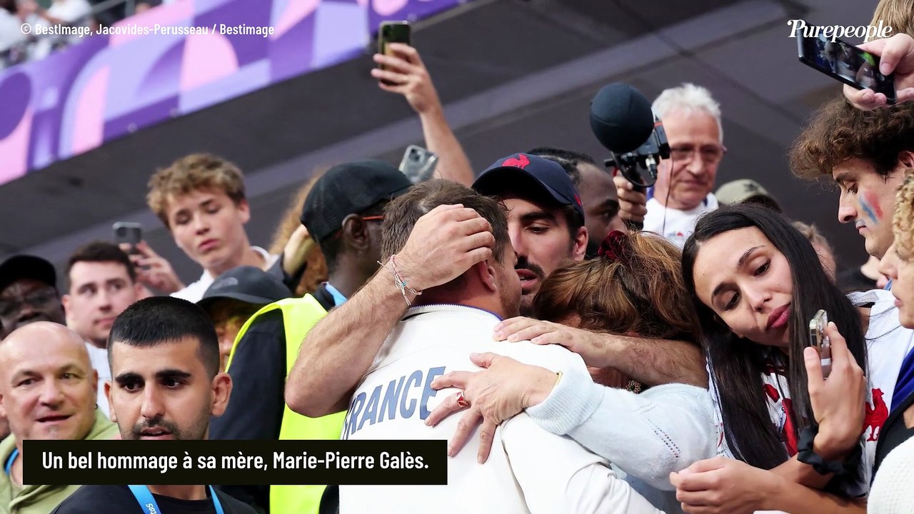 Il n’y a pas qu’Iris Mittenaere dans sa vie ! Antoine Dupont témoigne son admiration à une femme très importante qui a “toujours été un soutien”