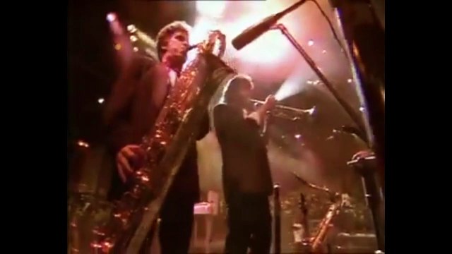 It's A Long Way To The Top (If You Wanna Rock 'N' Roll) (live) - John Farnham