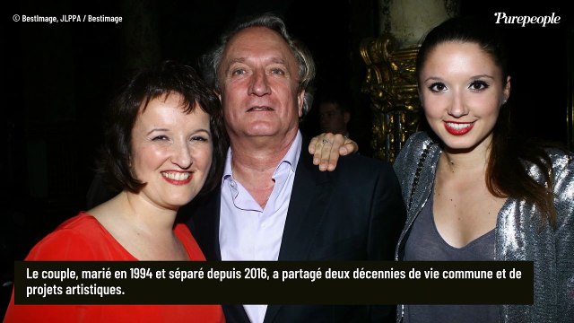 Le père des enfants d'Anne Roumanoff emporté à 70 ans : Leurs filles Alice et Marie prennent la parole avec des images qui veulent tout dire