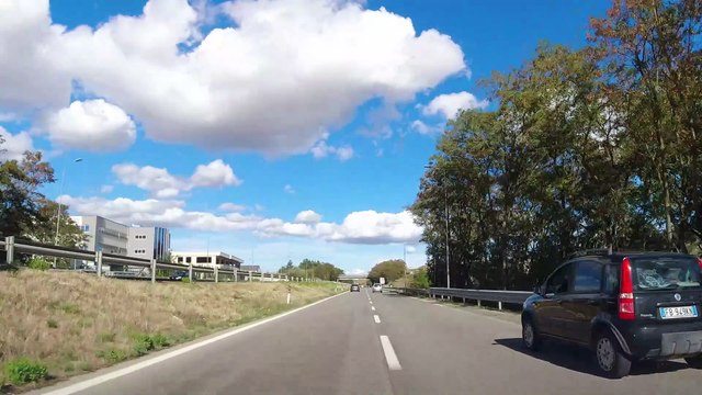 Weekend bollente sulle strade: bollino rosso e presidi Anas per l’esodo