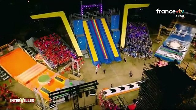 Nagui et Bruno Guillon font une grosse boulette en direct sur France 2 pendant Intervilles : Ils annoncent à un téléspectateur avoir gagné sauf… qu’il a perdu ! - VIDEO