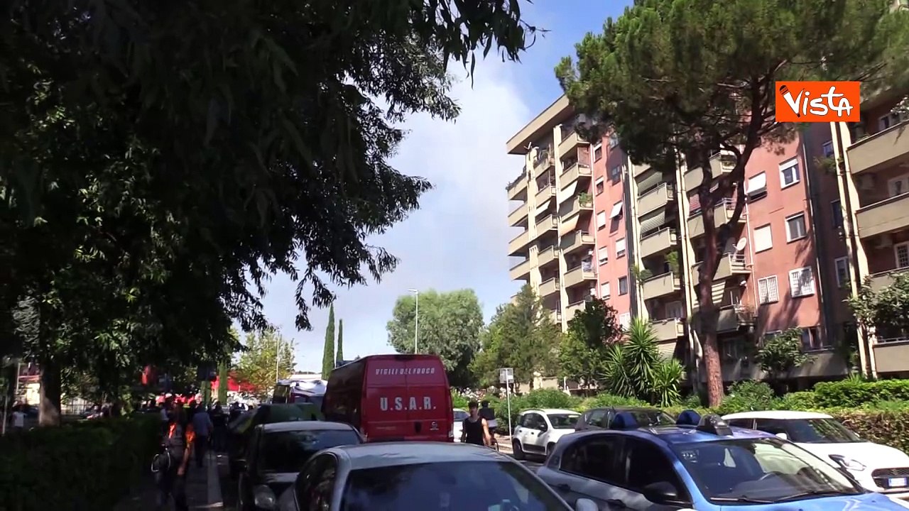 Esplode distributore a Roma nel quartiere Prenestino Labicano, il sopralluogo del sindaco Gualtieri