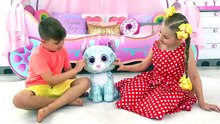 Diana and Roma Vending Machine Kids Toy Story