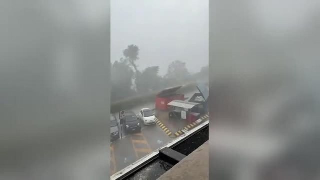 Vicenza, ondata di maltempo con pioggia, grandine e raffiche di vento