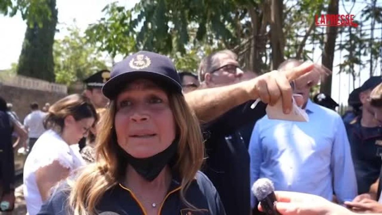 Esplosione Roma, la vigilessa: «Il fumo ci ha dato il tempo di salvare i bimbi del centro estivo»