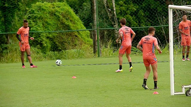 Reformulação do Elenco: Sport Afasta Atletas e Busca Novos Reforços para Próxima Temporada