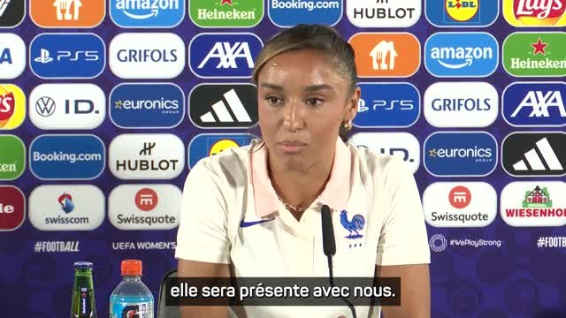 Bleues - Karchaoui : Mbock a toujours les bons mots