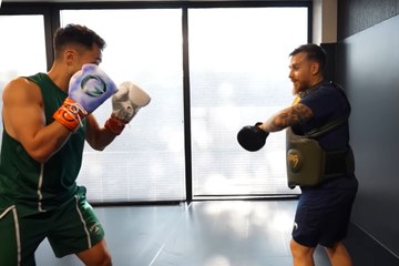 Esta leyenda del boxeo alucina con la mejora de Grefg y alerta a WestCol