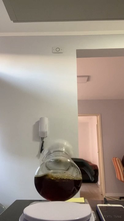 Coffee Decanter Breaks After Falling Off Scale