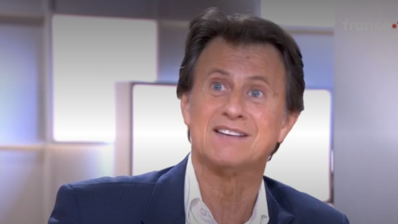 Vincent Perrot ("40° à l'ombre") pas si sage ? : "Le soir, on allait en boîte avec les artistes"