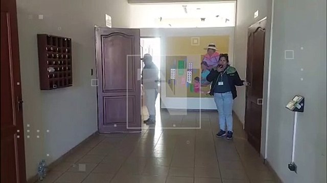 Con resguardo policial, agresor de siete personas en la avenida Heroínas, llegó a su audiencia cautelar